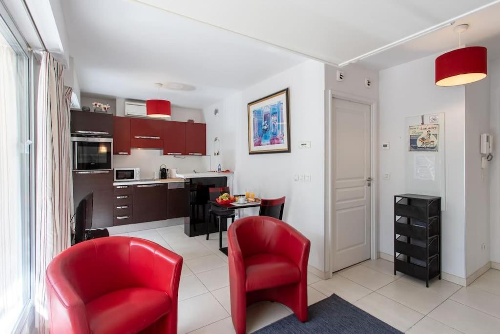 L18 Central Parking Terrace Ac 10Mins Walk To Beaches Nice Buitenkant foto
