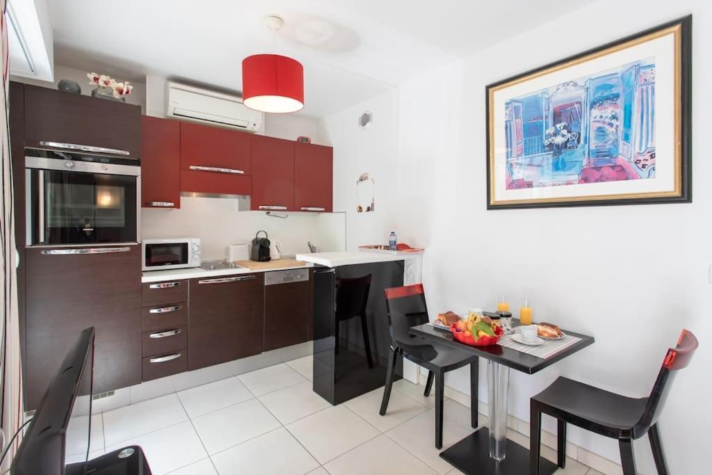 L18 Central Parking Terrace Ac 10Mins Walk To Beaches Nice Buitenkant foto